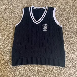 brandy melville 🩷 sweater vest 🍂